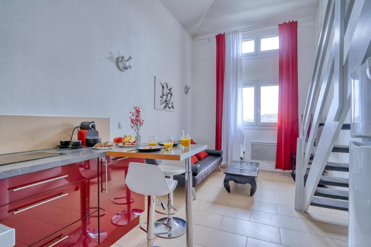 דירות ביוסי-סיינט-ג'ורג' Cosy Mezzanine מראה חיצוני תמונה